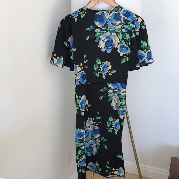 Zara Dresses Zara Knotted Floral Print Wrap Dress Poshmark